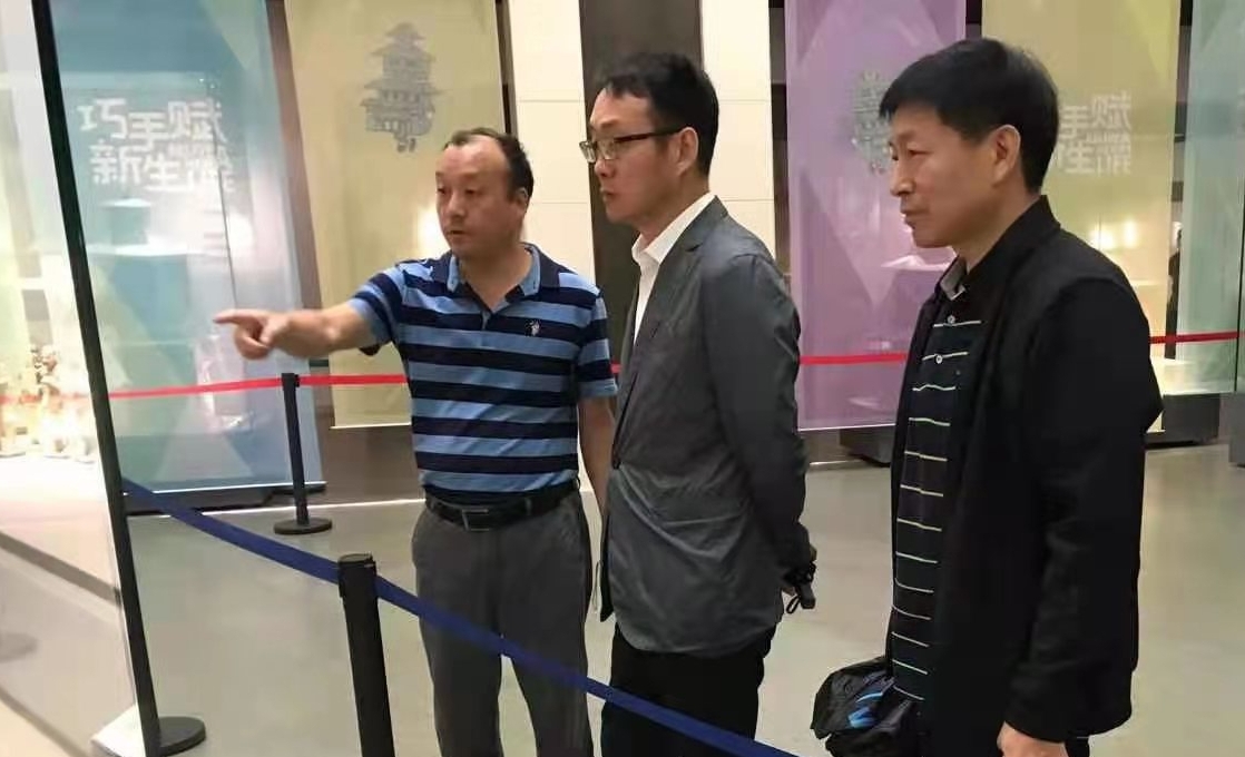 市文化广电和旅游局局长金贵斌一行到我馆进行防汛安全检查